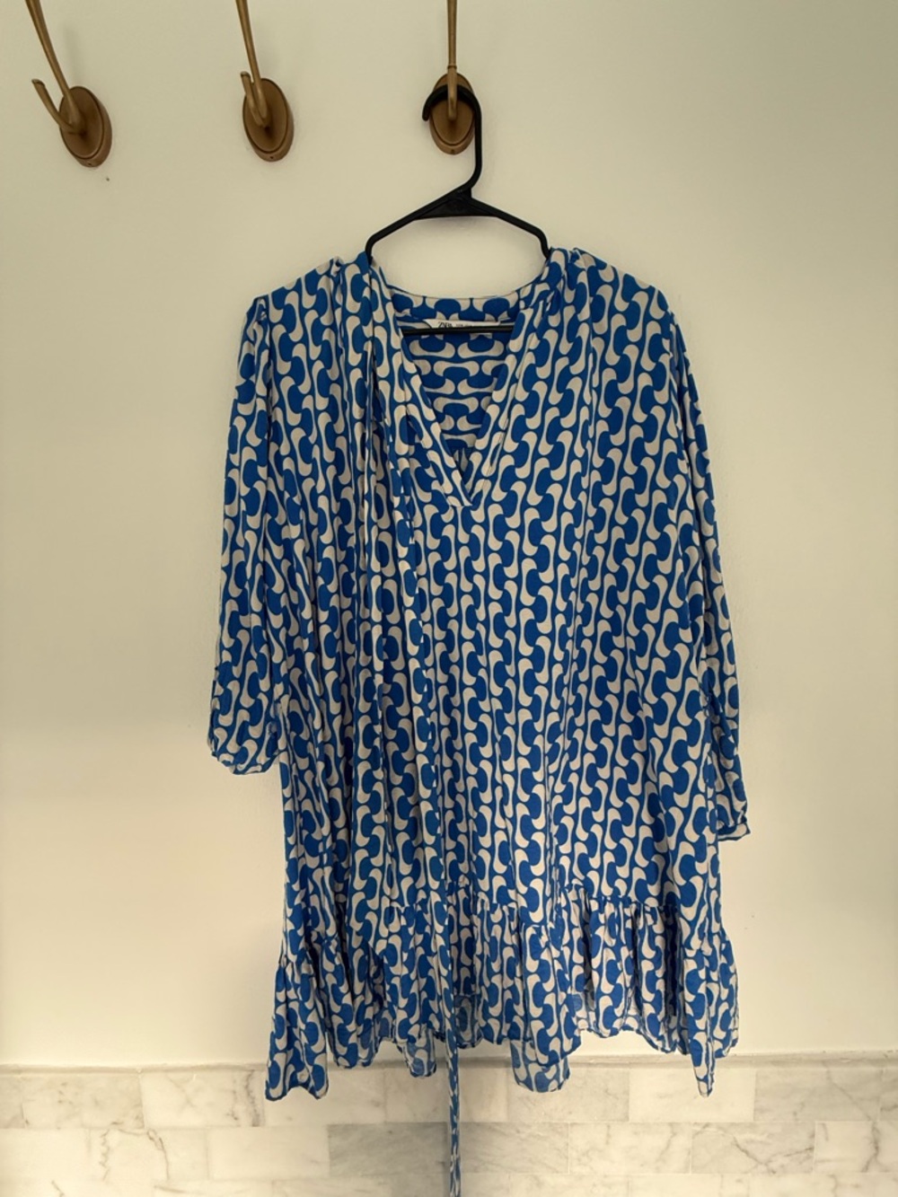 Zara- Blue & White Patterned V-Neck Women's Tunic Top